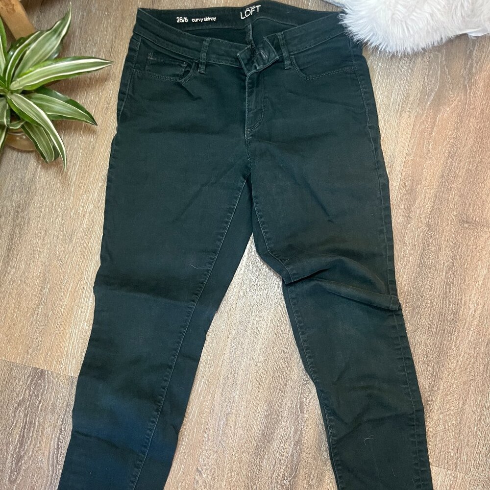 Women's LOFT Black Curvy Skinny Jeans Size 6